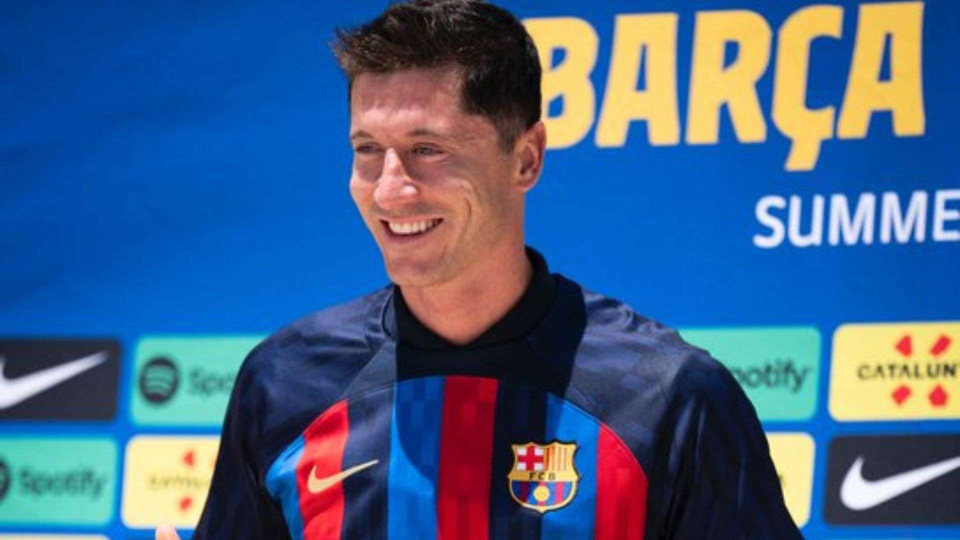 西观察他的 西观察他的